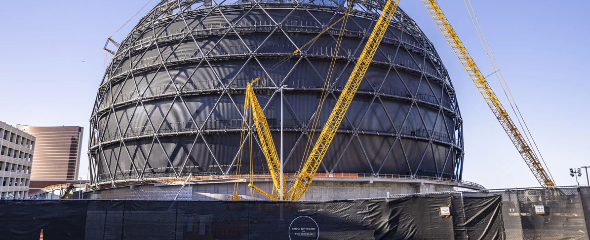 To form the base of the Las Vegas Sphere, Dryvit exterior wall panels sped construction and added necessary durability and insulation. 